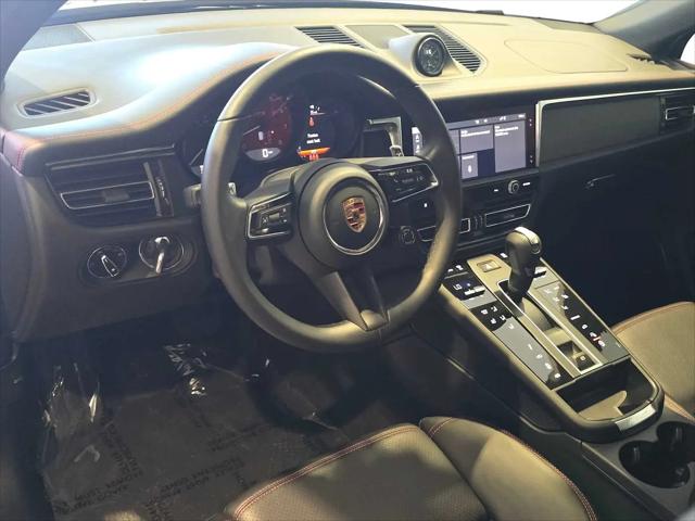 2025 Porsche Macan GTS