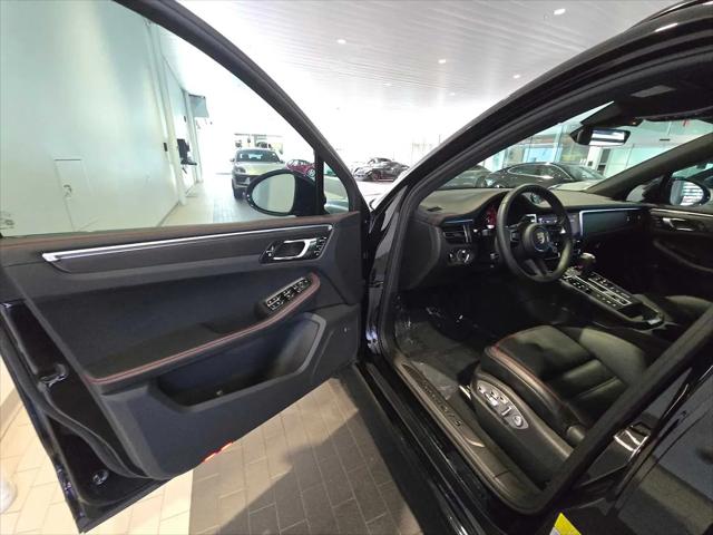 2025 Porsche Macan GTS