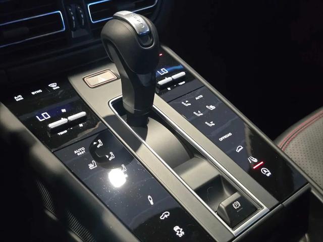 2025 Porsche Macan GTS