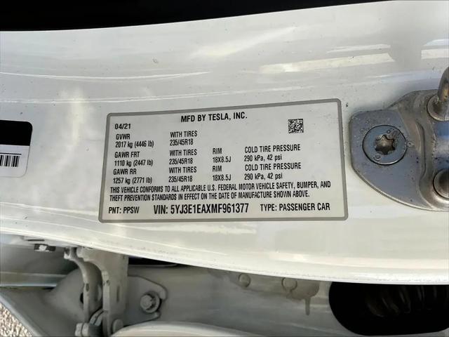 2021 Tesla Model 3 Standard Range Plus Rear-Wheel Drive