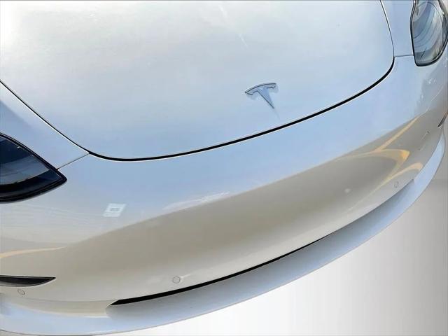 2021 Tesla Model 3 Standard Range Plus Rear-Wheel Drive
