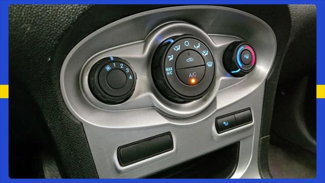 2016 Ford Fiesta SE
