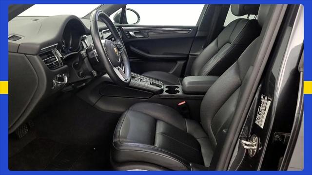 2021 Porsche Macan Macan