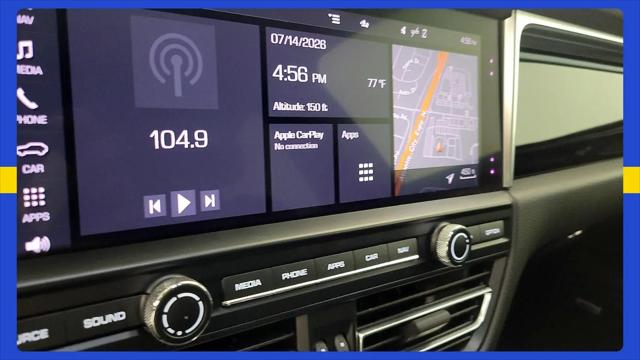 2021 Porsche Macan Macan