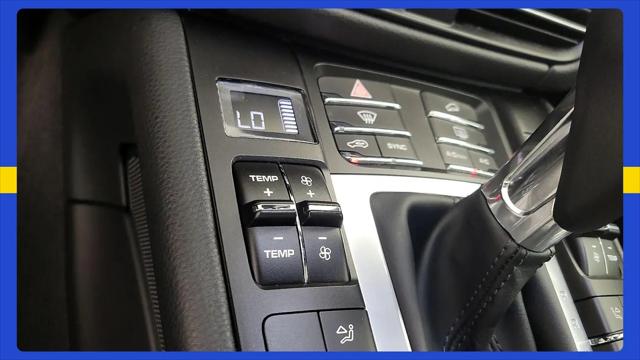 2021 Porsche Macan Macan