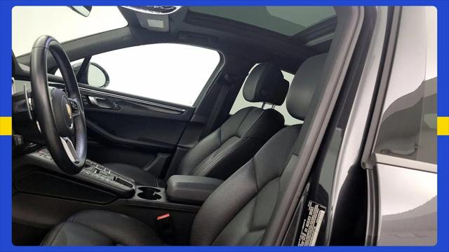 2021 Porsche Macan Macan