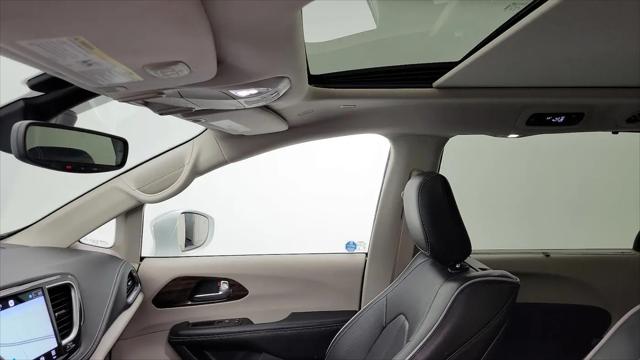 2021 Chrysler Pacifica Limited AWD