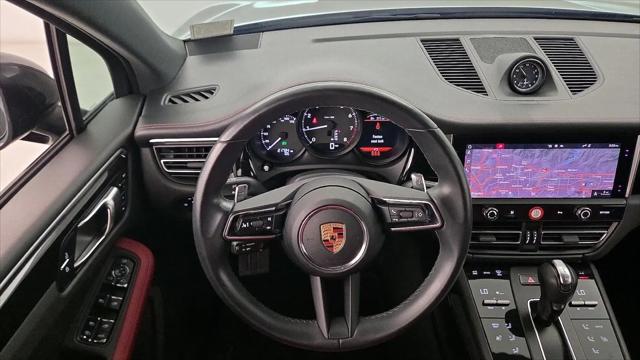 2022 Porsche Macan Macan