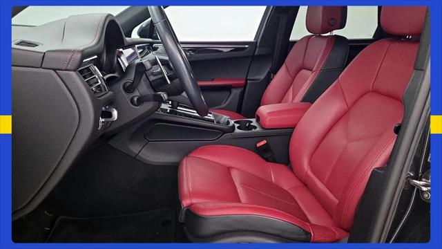 2022 Porsche Macan Macan