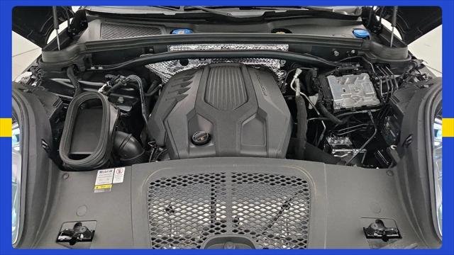 2022 Porsche Macan Macan