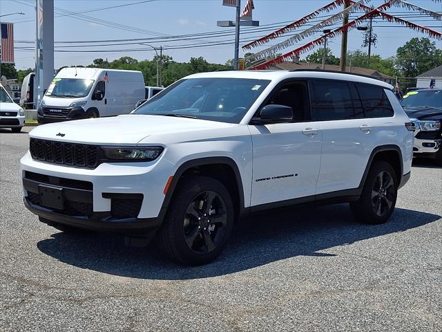 2023 Jeep Grand Cherokee L Altitude 4x4