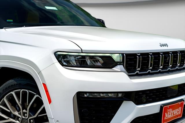 2026 Jeep Grand Cherokee GRAND CHEROKEE SUMMIT 4X4