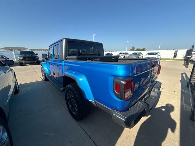 2021 Jeep Gladiator Overland