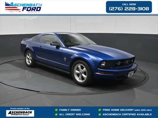 2007 Ford Mustang V6 Deluxe