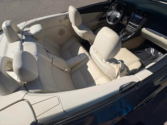 2011 Lexus IS 250C IS 250C