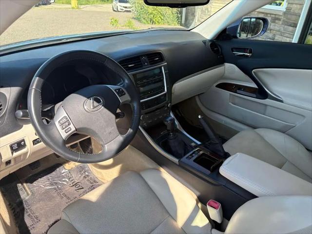 2011 Lexus IS 250C IS 250C