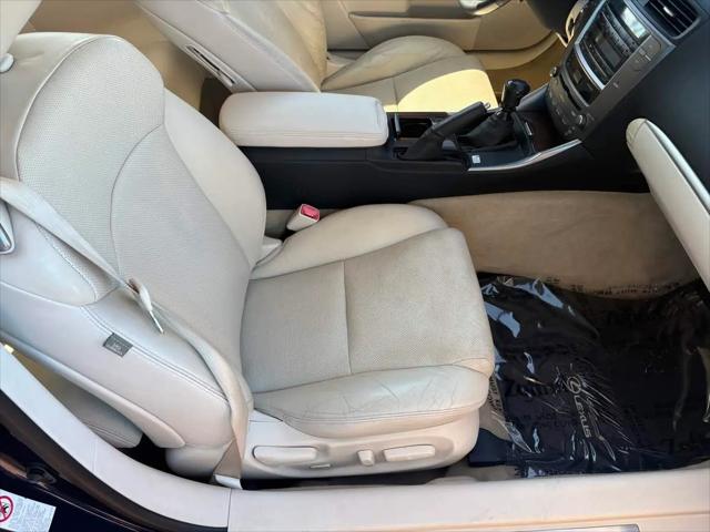 2011 Lexus IS 250C IS 250C