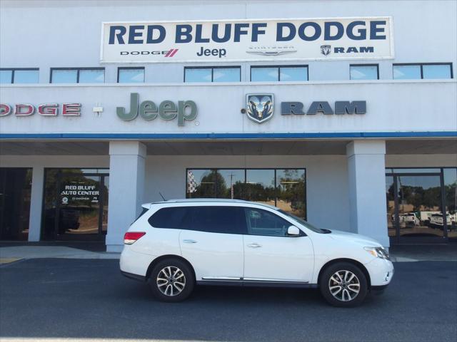2015 Nissan Pathfinder SL for sale in Red Bluff, CA