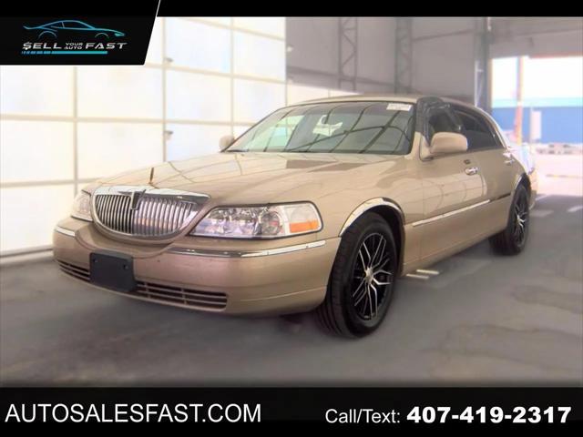 2004 Lincoln Town Car Signature for sale in Orlando, FL