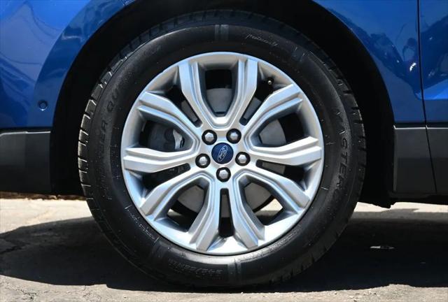 2020 Ford Edge Titanium