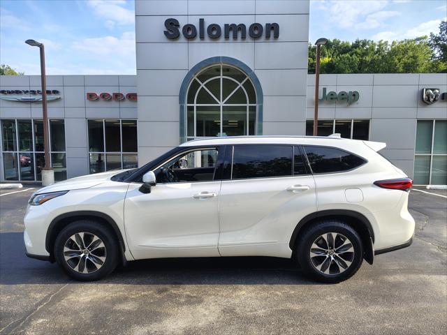 2020 Toyota Highlander XLE 2020 Toyota Highlander XLE