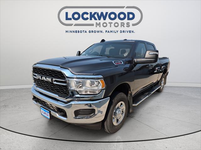 2024 Ram 3500 Tradesman Crew Cab 4x4 64 Box