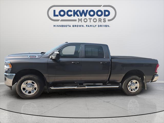 2024 Ram 3500 Tradesman Crew Cab 4x4 64 Box