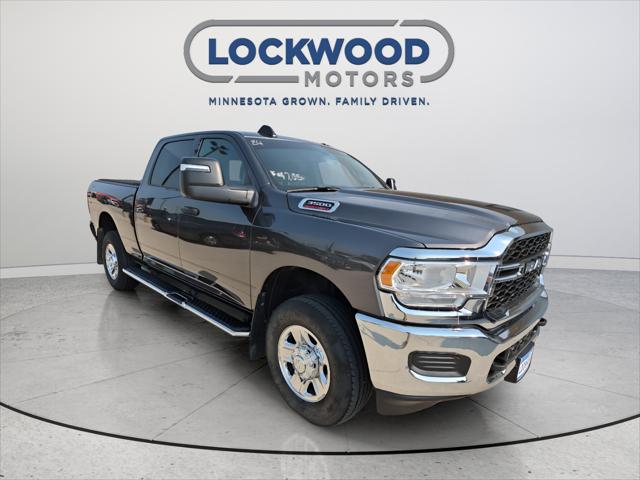 2024 Ram 3500 Tradesman Crew Cab 4x4 64 Box