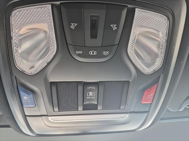 2024 Ram 3500 Tradesman Crew Cab 4x4 64 Box