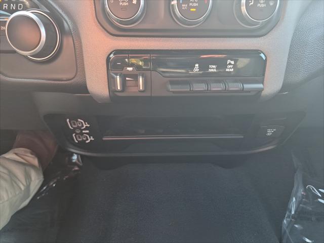 2024 Ram 3500 Tradesman Crew Cab 4x4 64 Box