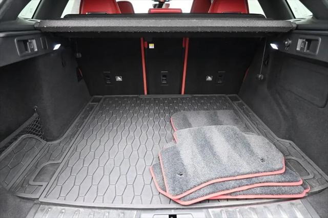2020 Jaguar F-PACE SVR P550 AWD Automatic