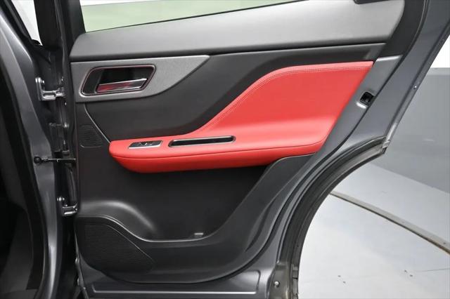 2020 Jaguar F-PACE SVR P550 AWD Automatic
