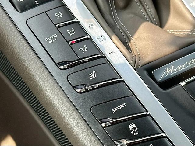 2021 Porsche Macan Macan