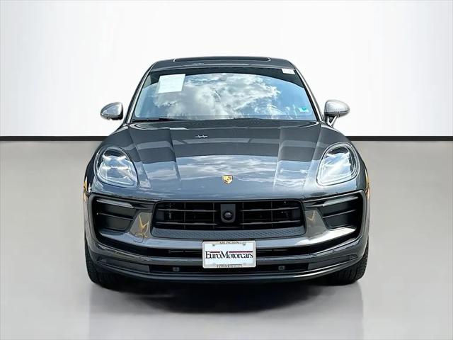 2026 Porsche Macan T