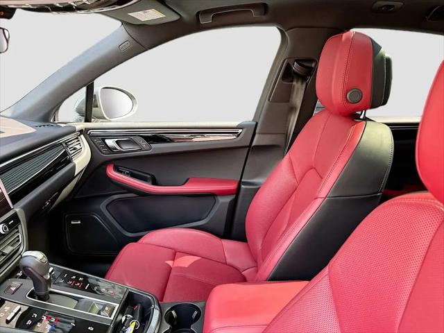 2026 Porsche Macan T