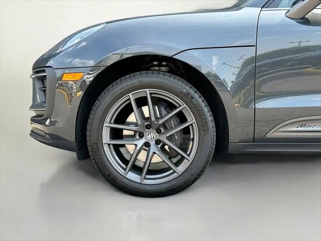 2026 Porsche Macan T
