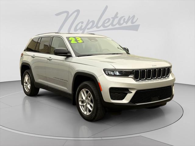 2023 Jeep Grand Cherokee Laredo 4x4 2023 Jeep Grand Cherokee Laredo 4x4