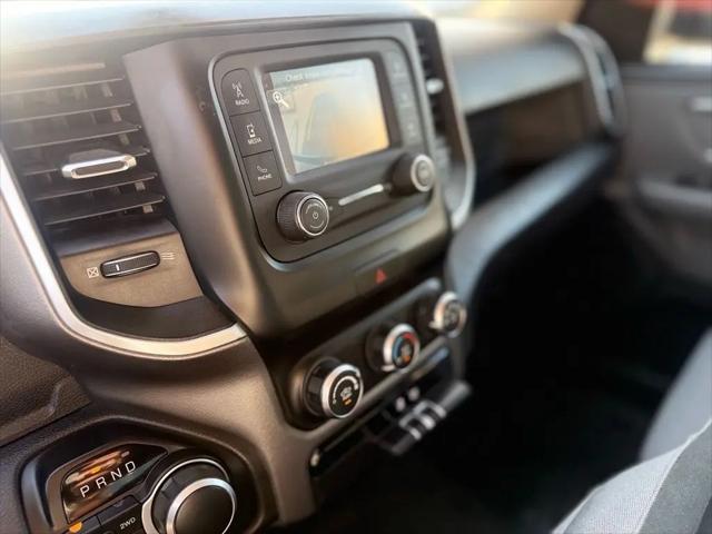 2019 Ram 1500 Big Horn/Lone Star Crew Cab 4x4 5'7" Box