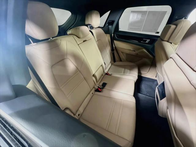 2023 Porsche Cayenne Cayenne