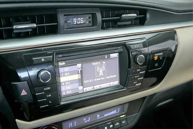 2015 Toyota Corolla LE