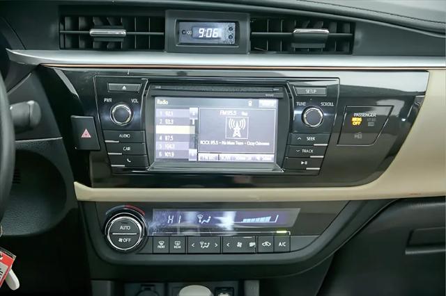 2015 Toyota Corolla LE