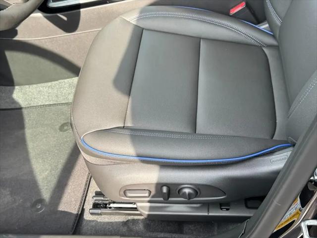 2026 Buick NV Sport Touring FWD