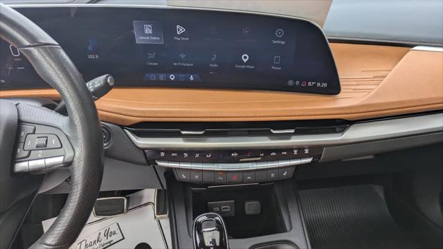 2024 Cadillac XT4 AWD Sport