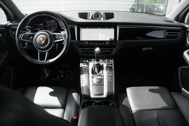 2019 Porsche Macan Macan