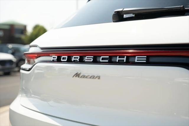2019 Porsche Macan Macan