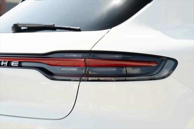 2019 Porsche Macan Macan