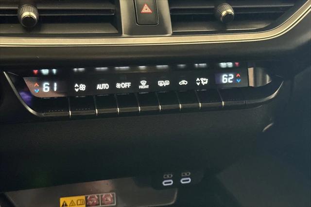 2025 Lexus 300 UX 300h