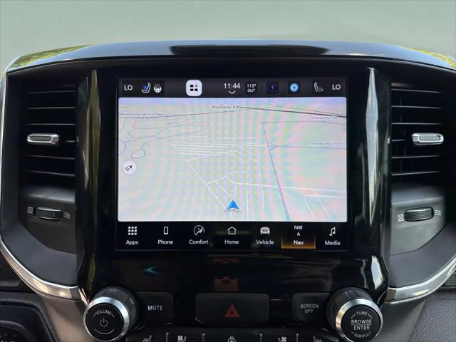 2022 Ram 1500 Laramie Crew Cab 4x2 64 Box
