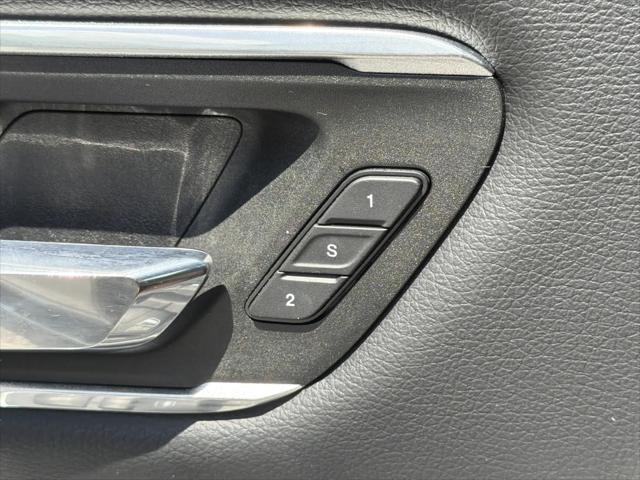 2022 Ram 1500 Laramie Crew Cab 4x2 64 Box