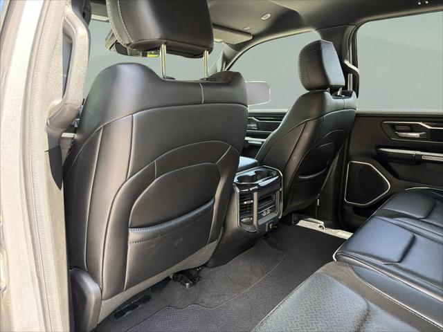 2022 Ram 1500 Laramie Crew Cab 4x2 64 Box